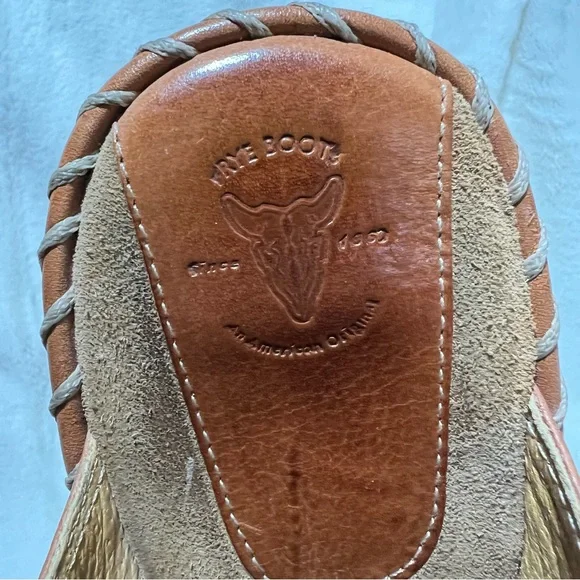 Frye Charlotte Ring Brown Red Platform Clog Mule Women Heel Size 9.5 M - Picture 9 of 10